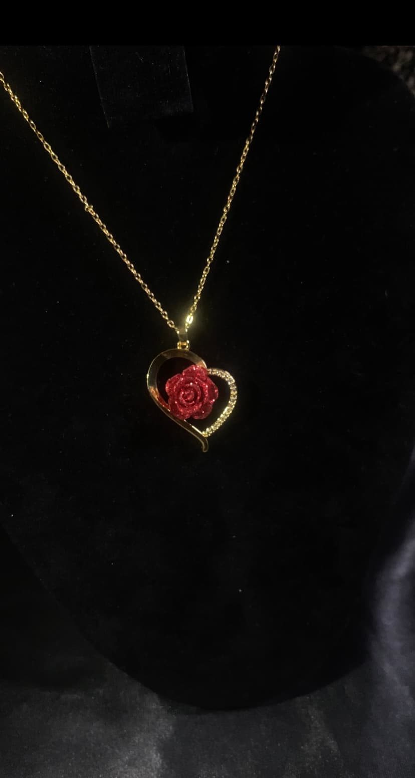 Rose Heart necklace